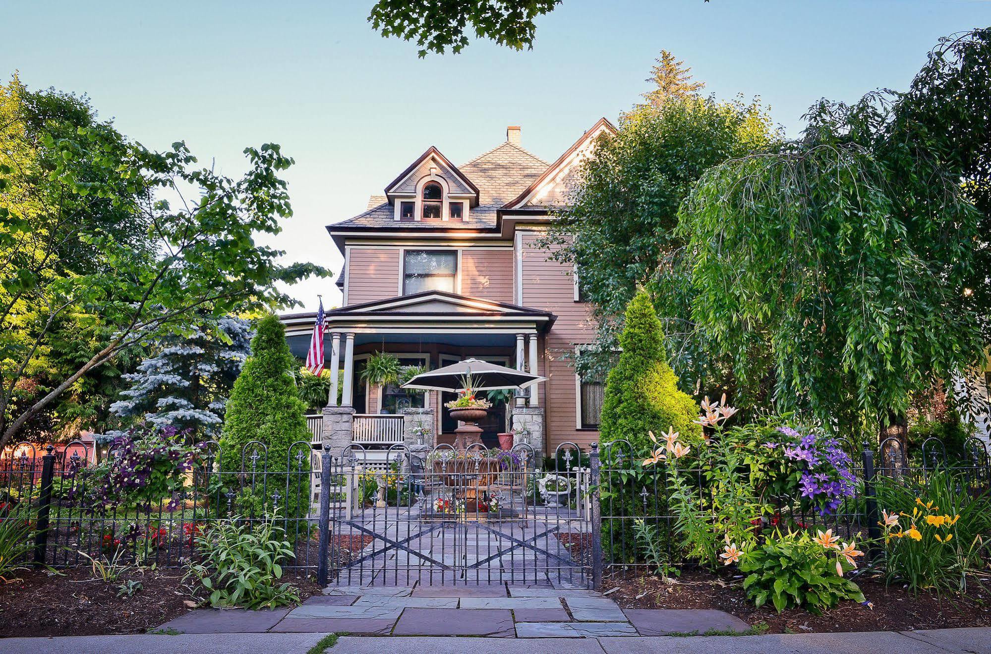 La Belle Auberge Wellsboro Luaran gambar